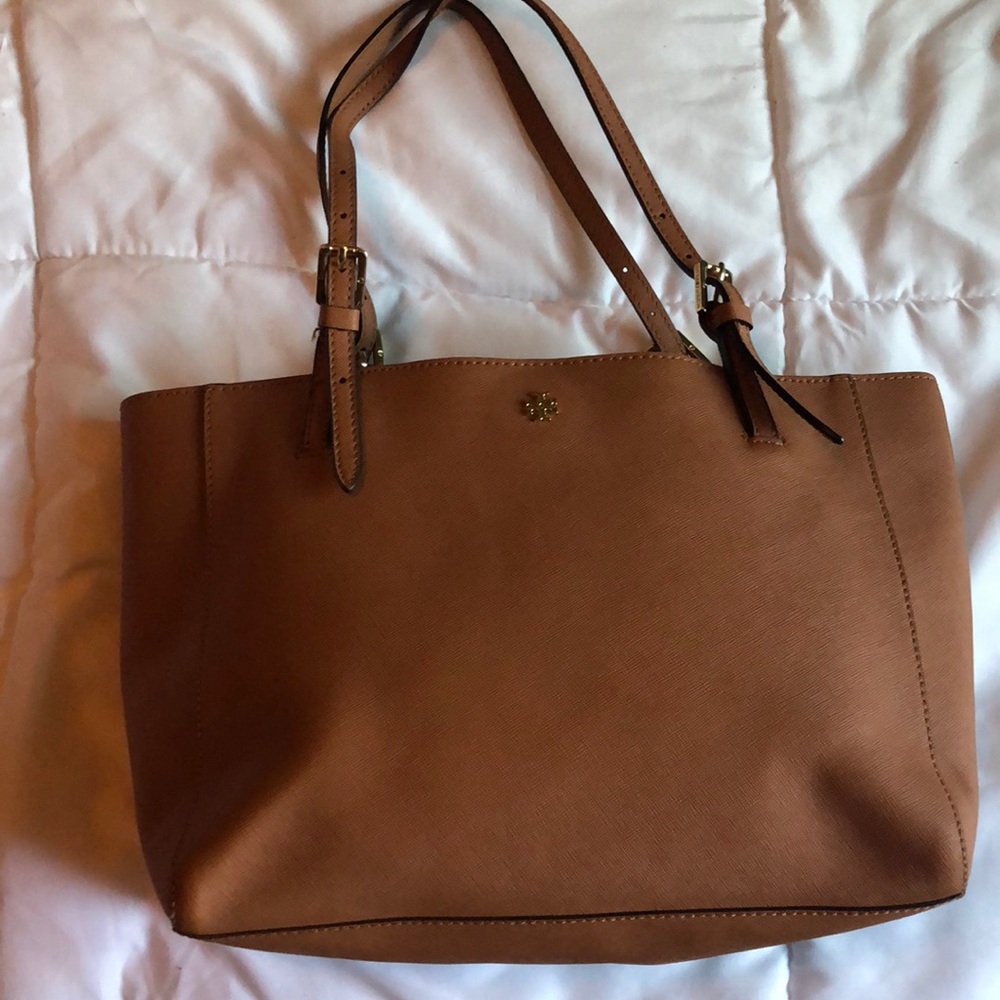 Tory Burch Shoulder Bag for daily events